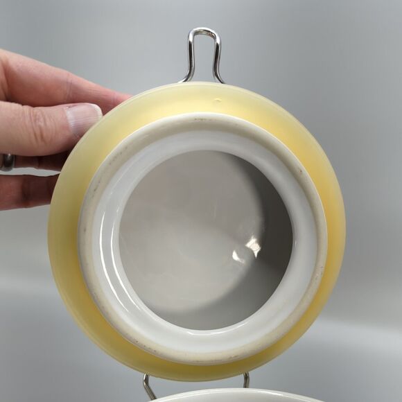 Disney Simply Pooh 6" Latched Lid Ceramic Crock Storage Jar Canister - Picture 6 of 10